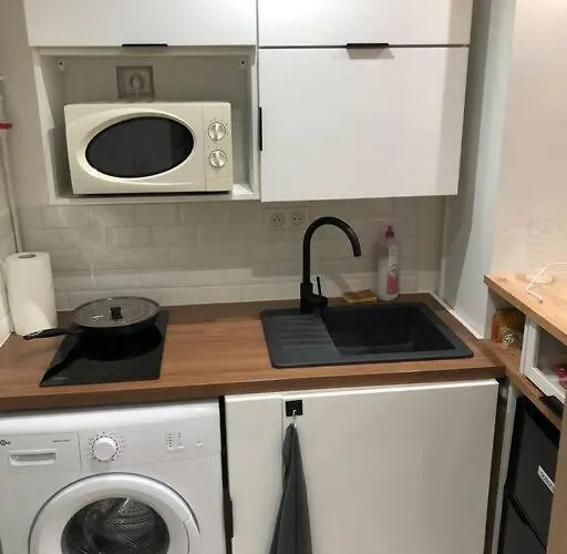 Charmant Studio Entre Saint-Lazare Et Montmartre